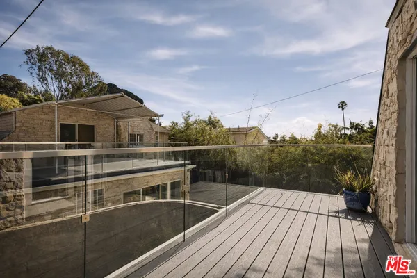 $4,998,000 | 2633 North Commonwealth Avenue, Los Angeles, CA 90027