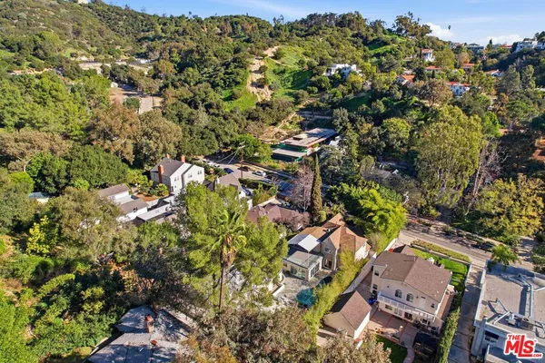 $4,998,000 | 2633 North Commonwealth Avenue, Los Angeles, CA 90027