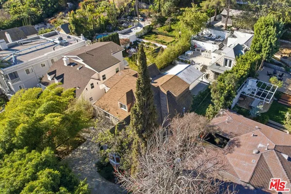 $4,998,000 | 2633 North Commonwealth Avenue, Los Angeles, CA 90027