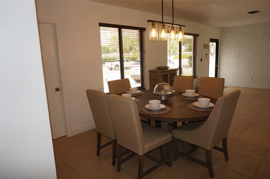 9220 Southwest 56th Street Miami, FL 33165 - Photo 9 of 23