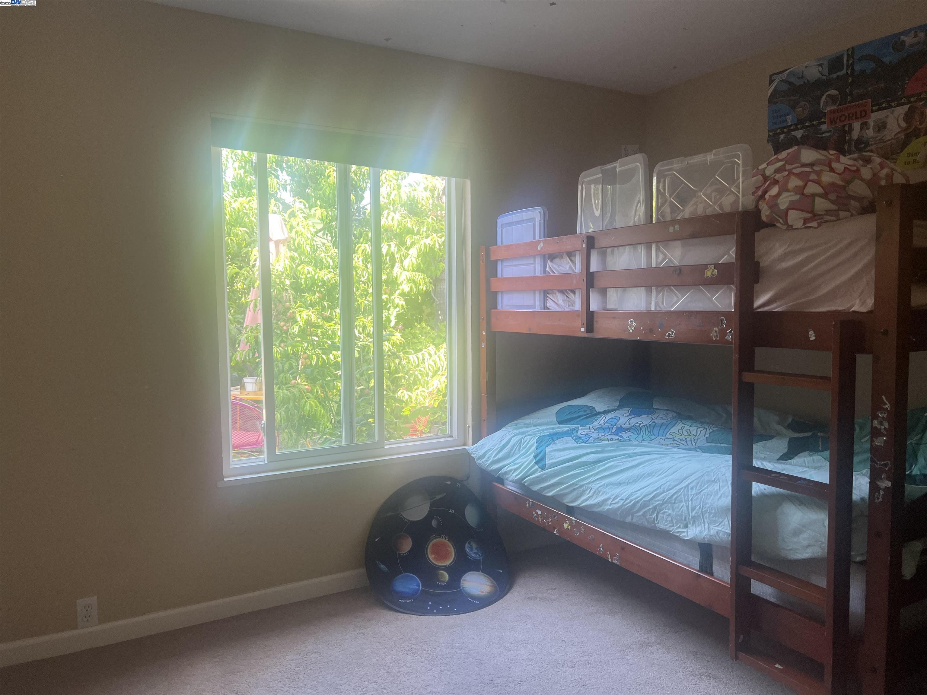 2155 Goldcrest Circle Pleasanton, CA 94566 - Photo 10 of 14 a room with a window