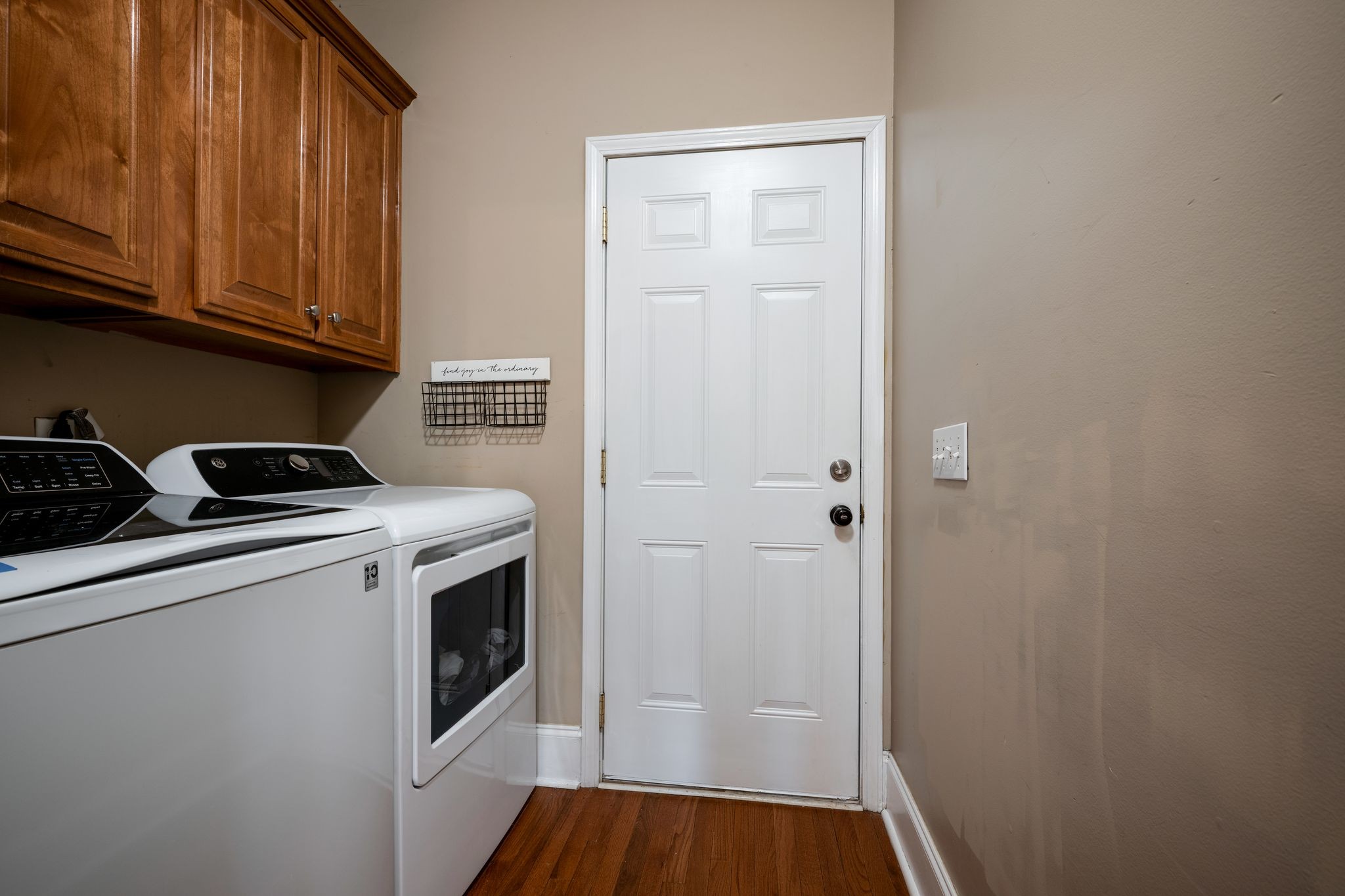 754 Hafner Road Charlotte, TN 37036 - Photo 22 of 54 a view of a kitchen with sink and cabinets