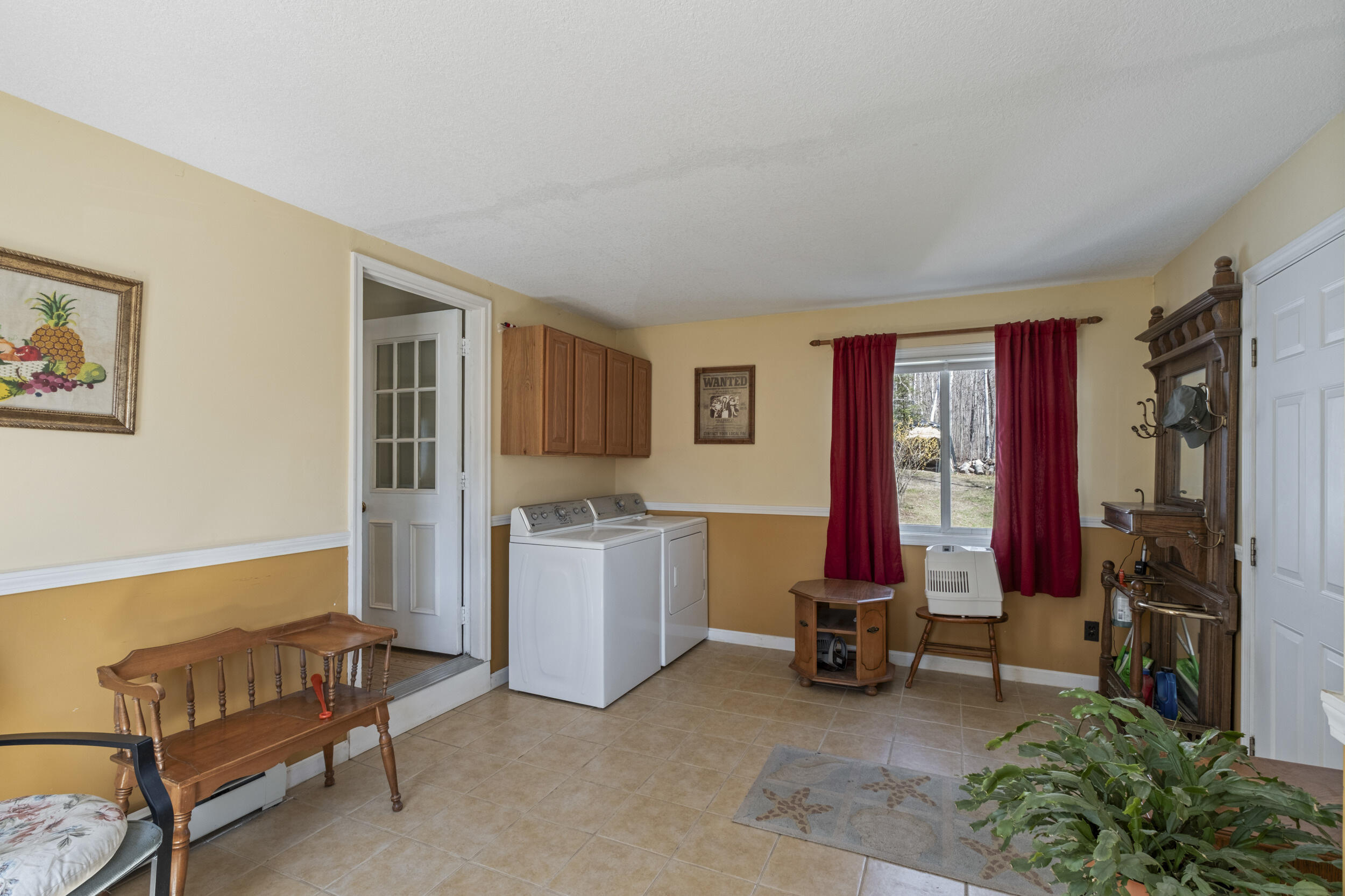 59 Palmer Road Skowhegan, ME 04976 - Photo 21 of 51 59_palmer_rd_interiort-5