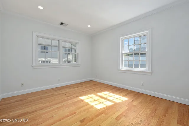 $1,250,000 | 147 Holly Hill Lane, Unit 2, Greenwich, CT 06830