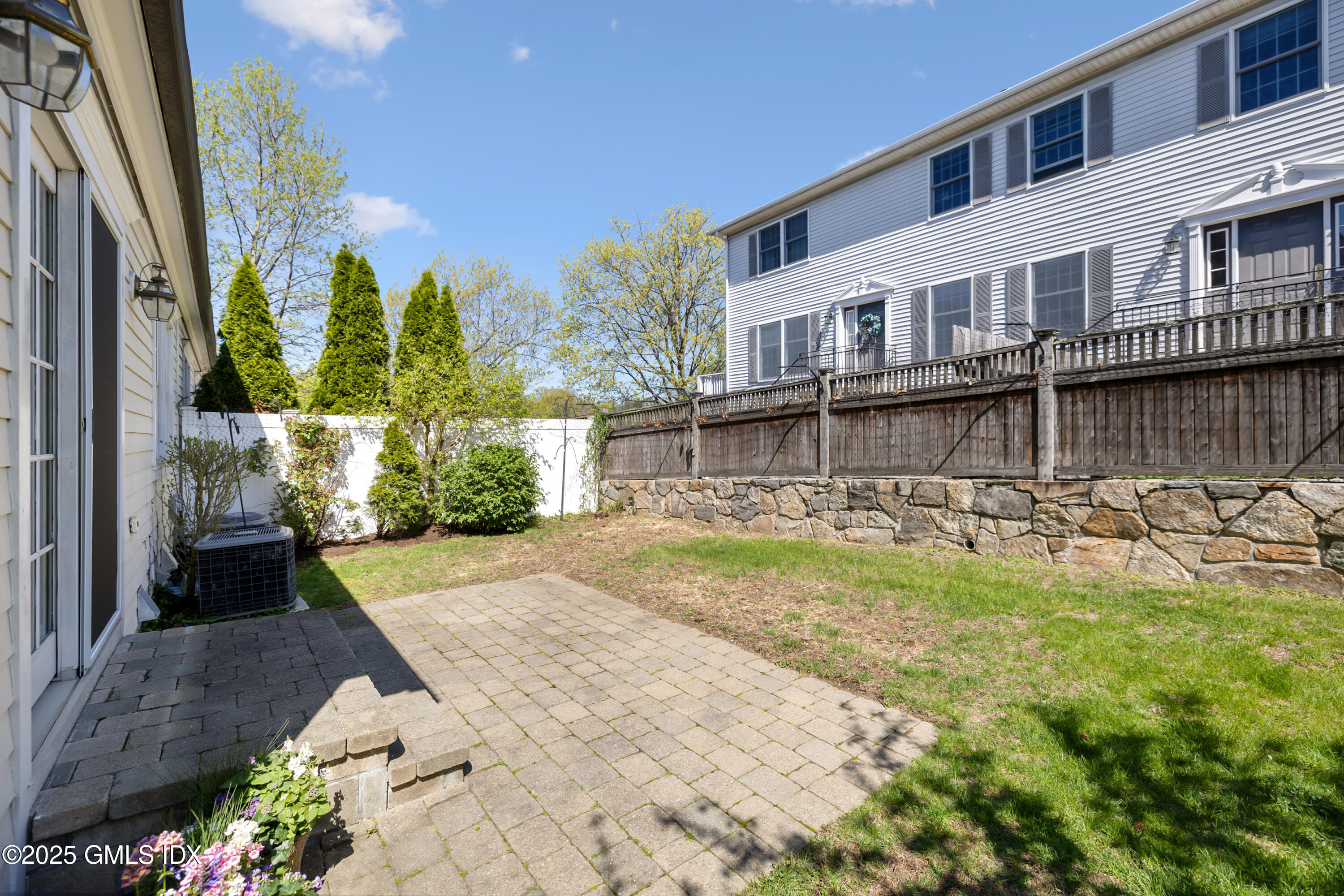 147 Holly Hill Lane, Unit 2 Greenwich, CT 06830 - Photo 27 of 33 34-0Y2A5826