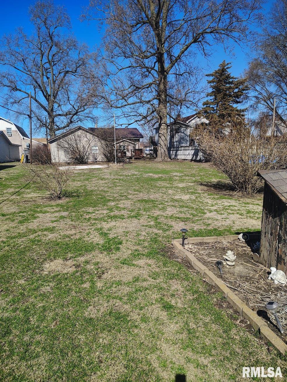36 East Olive Street Canton, IL 61520 - Photo 11 of 23