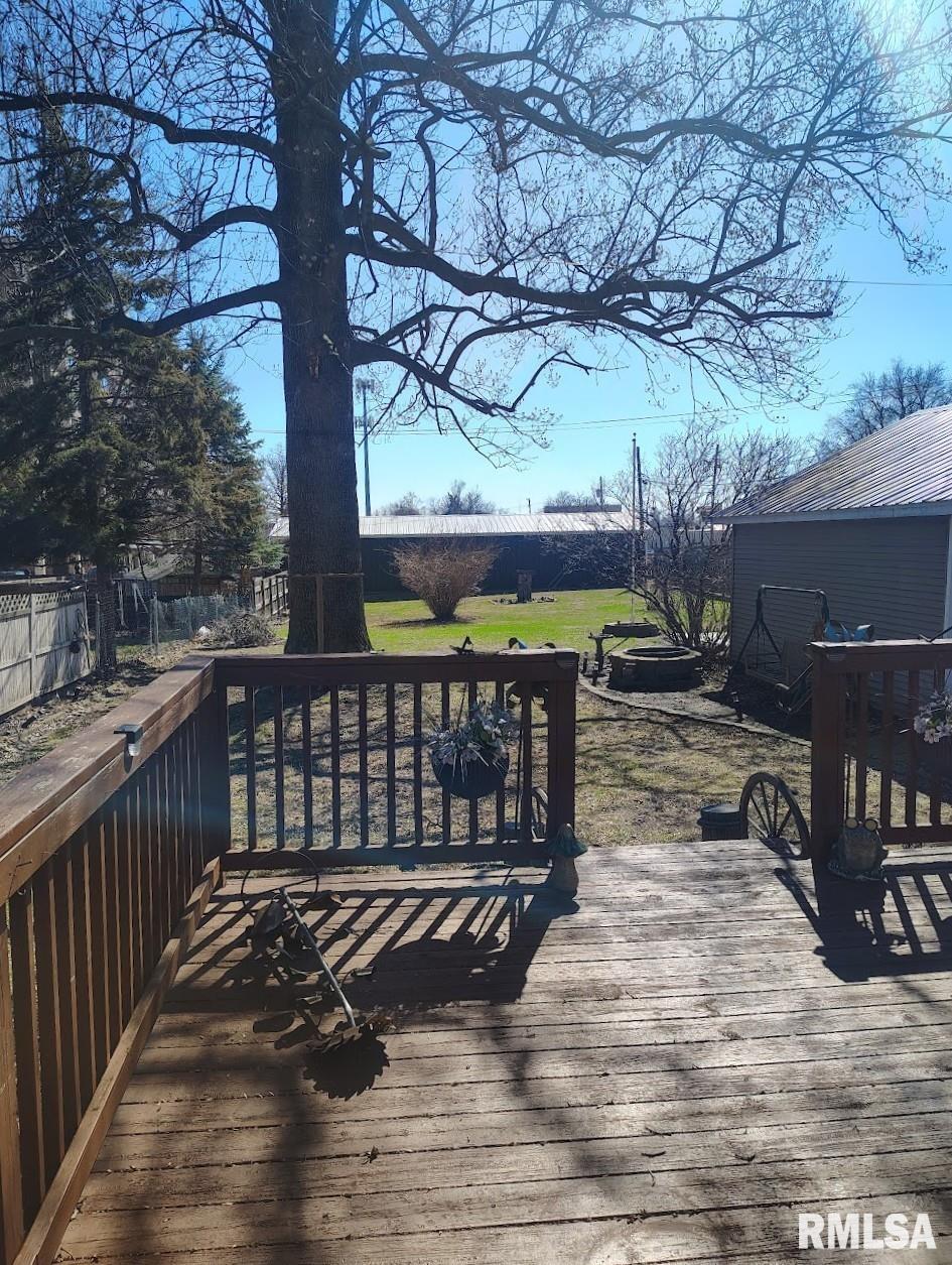 36 East Olive Street Canton, IL 61520 - Photo 6 of 23