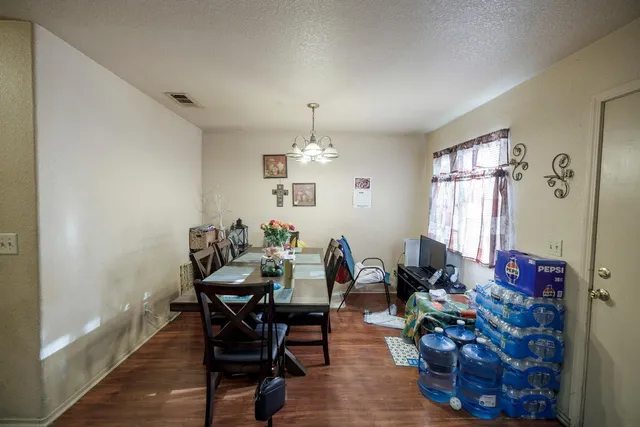 $249,900 | 1122 Fresno Street, Newman, CA 95360