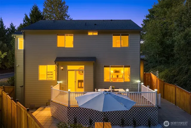 $1,650,000 | 16255 Southeast 66th Street, Bellevue, WA 98006