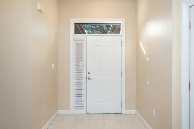 an entryway with a window