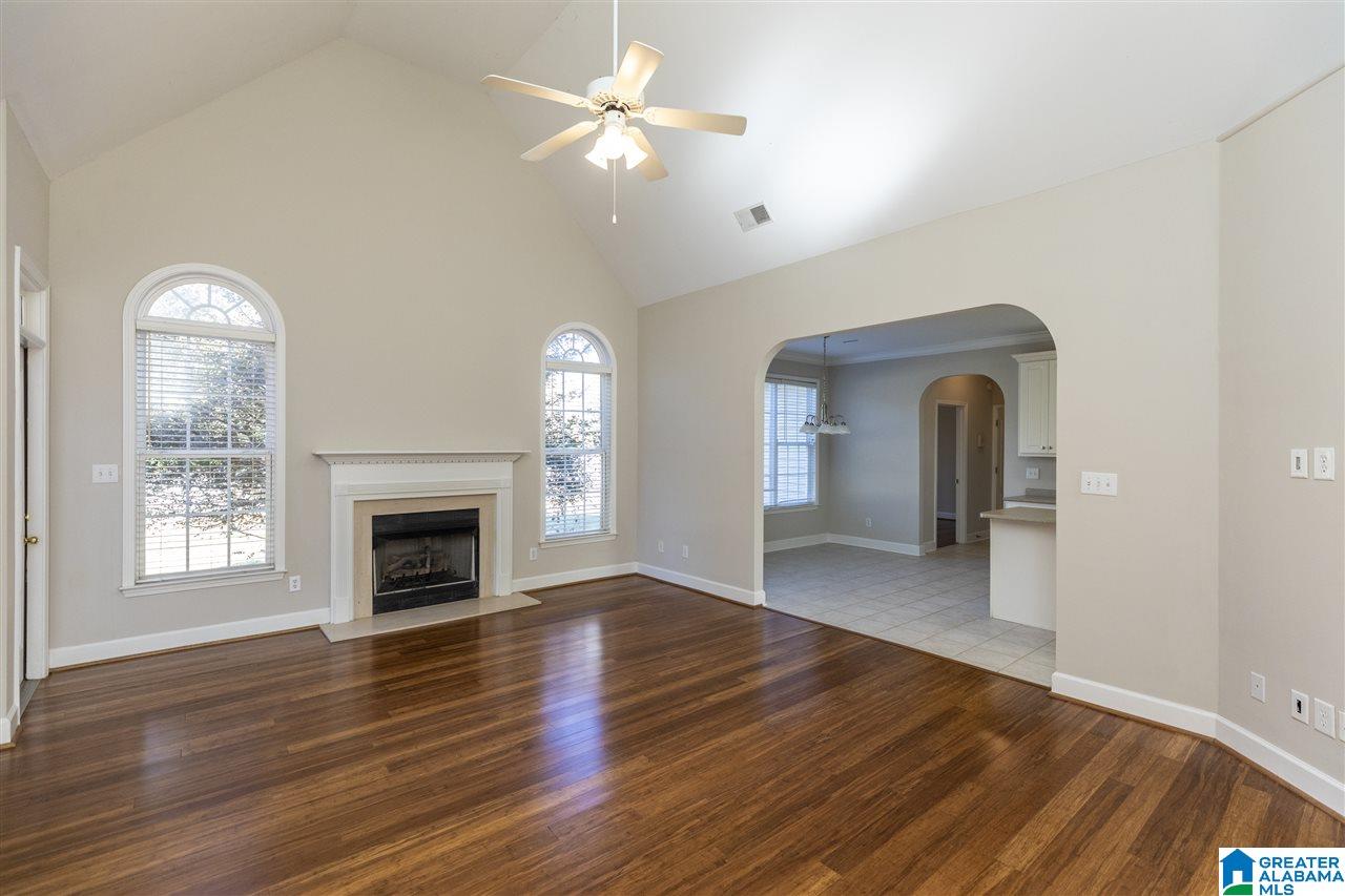 100 Silverstone Lane Alabaster, AL 35007 - Photo 10 of 44
