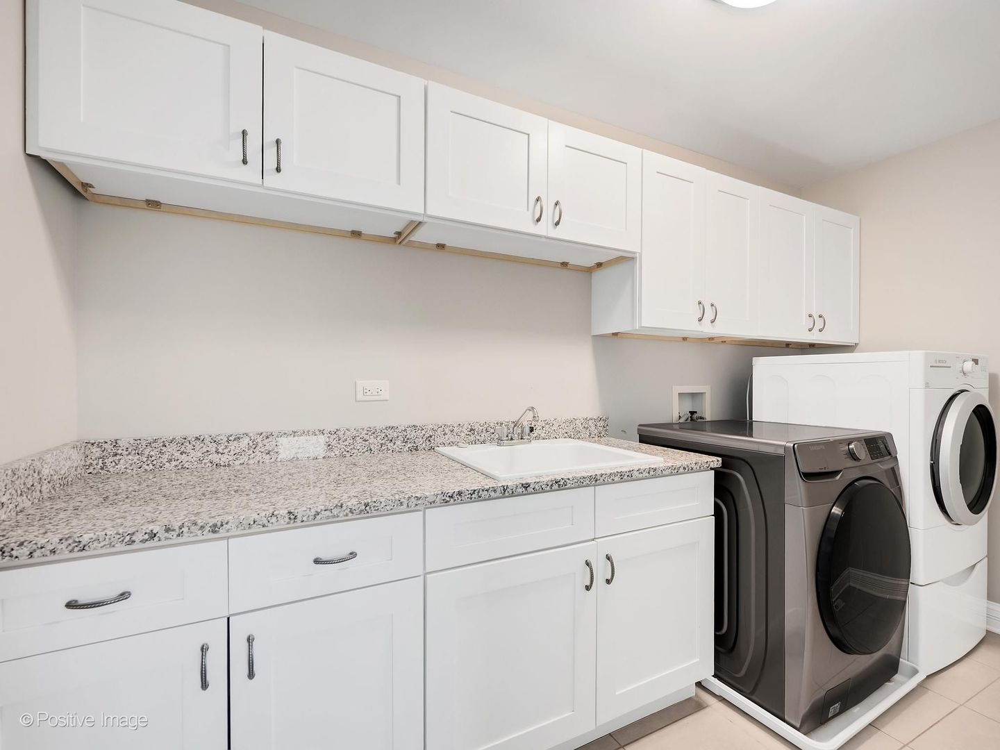 1-n345 1-n345 Blue Ridge Carol Stream, IL 60188 - Photo 21 of 45