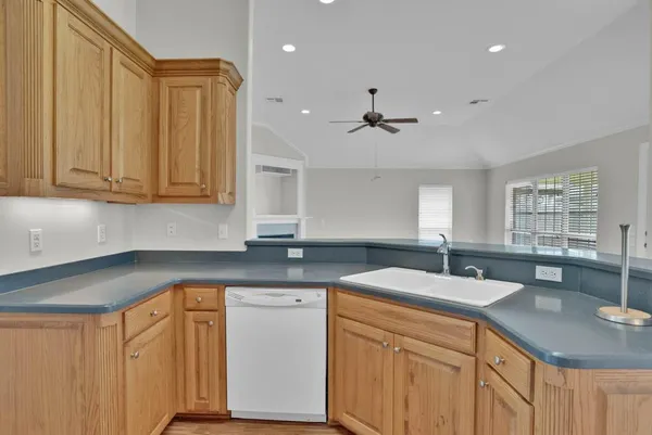 $274,900 | 111 Rachel Lane, Bossier City, LA 71111
