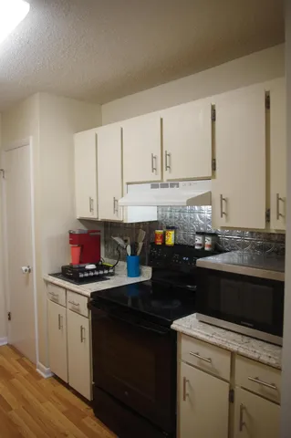 $152,000 | 601 Greenmeadow Drive, Goose Creek, SC 29445