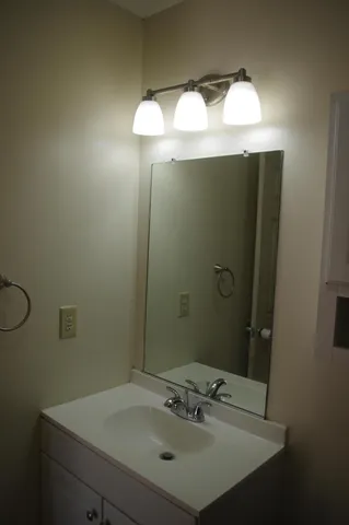 $152,000 | 601 Greenmeadow Drive, Goose Creek, SC 29445