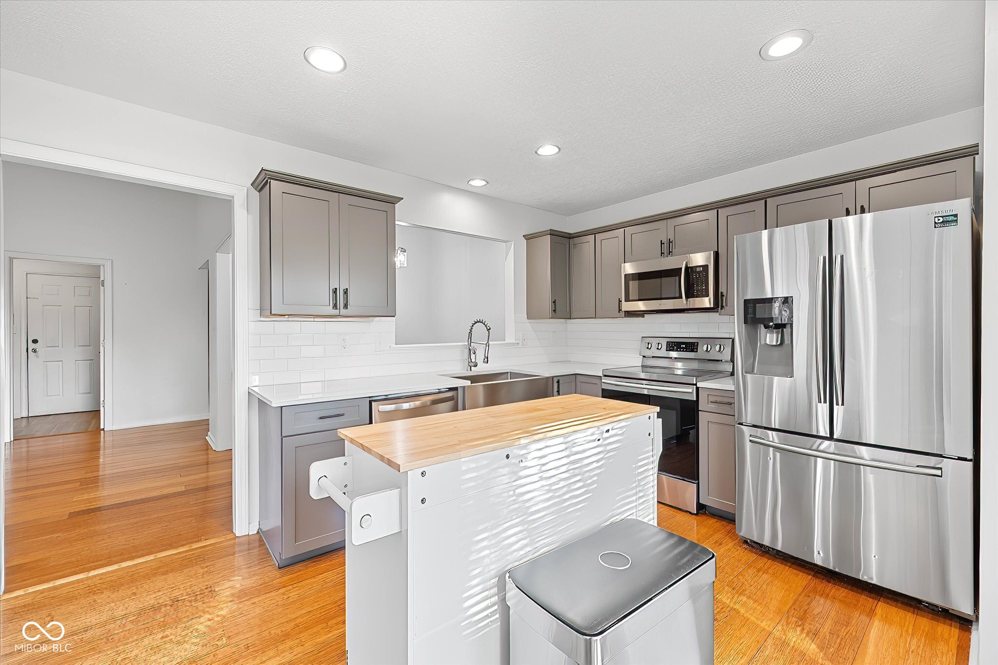 7763 Kenetta Court Fishers, IN 46038 - Photo 12 of 35