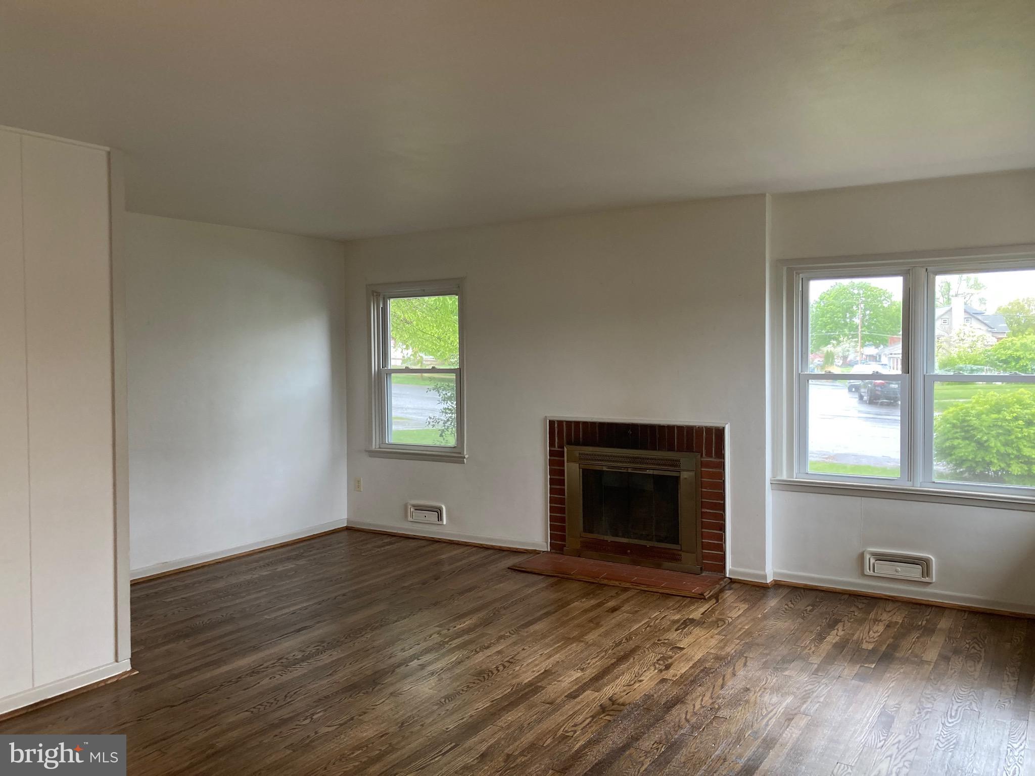 11320 Greenberry Road Hagerstown, MD 21740 - Photo 9 of 16