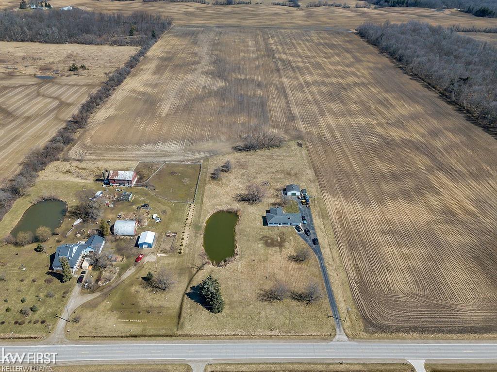 6691 Wildcat Road Croswell, MI 48422 - Photo 28 of 34 50137235-96deefed-5366-4443-9aab-c0007811b462.JPG