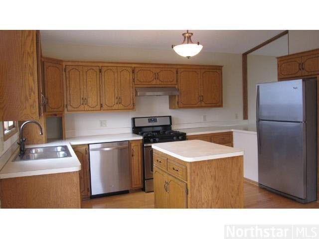1362 Rice Creek Trail Shoreview, MN 55126 - Photo 4 of 19 Gallery Image 4