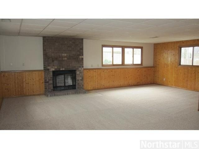 1362 Rice Creek Trail Shoreview, MN 55126 - Photo 10 of 19 Gallery Image 10