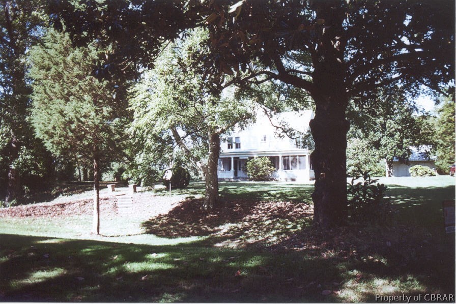 211 Dunnsville Road Dunnsville, VA 22454 - Photo 16 of 22
