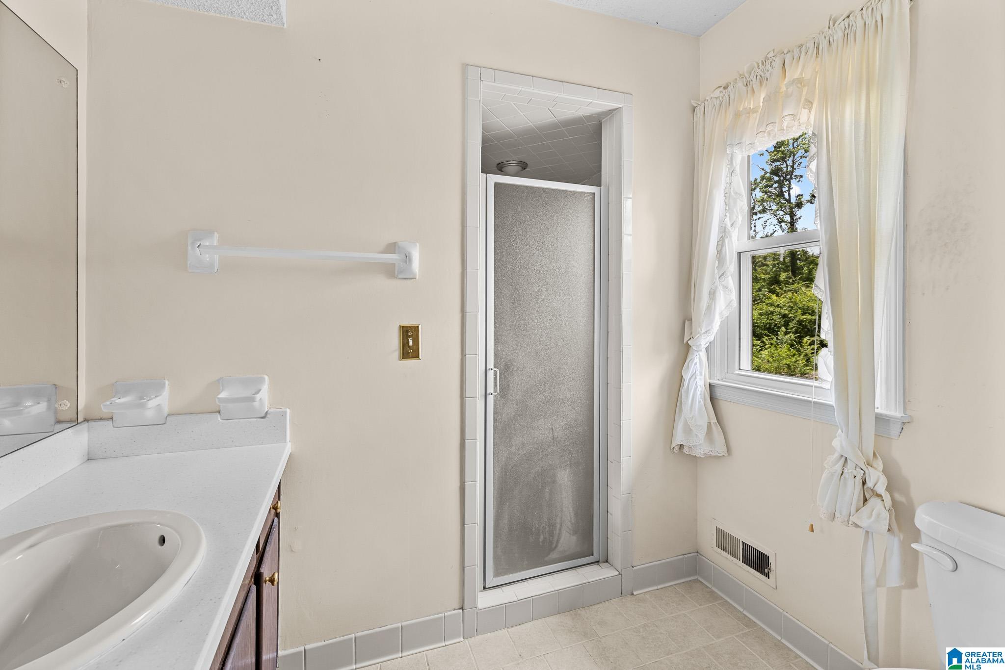 2520 Matzek Road Hoover, AL 35226 - Photo 13 of 34 Gallery Image 13