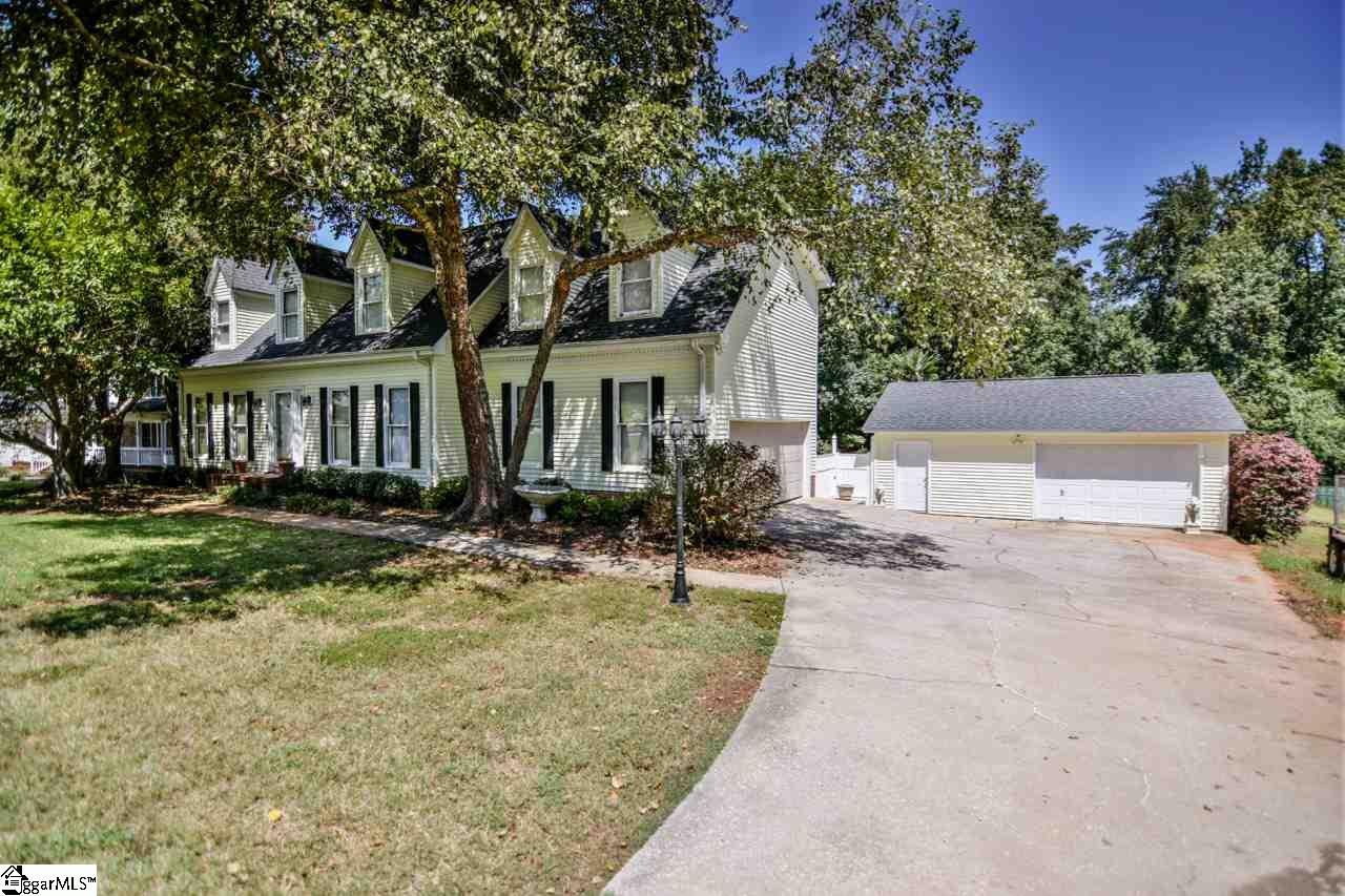 308 Quail Run Circle Fountain Inn, SC 29644 - Photo 1 of 33 Gallery Image 1
