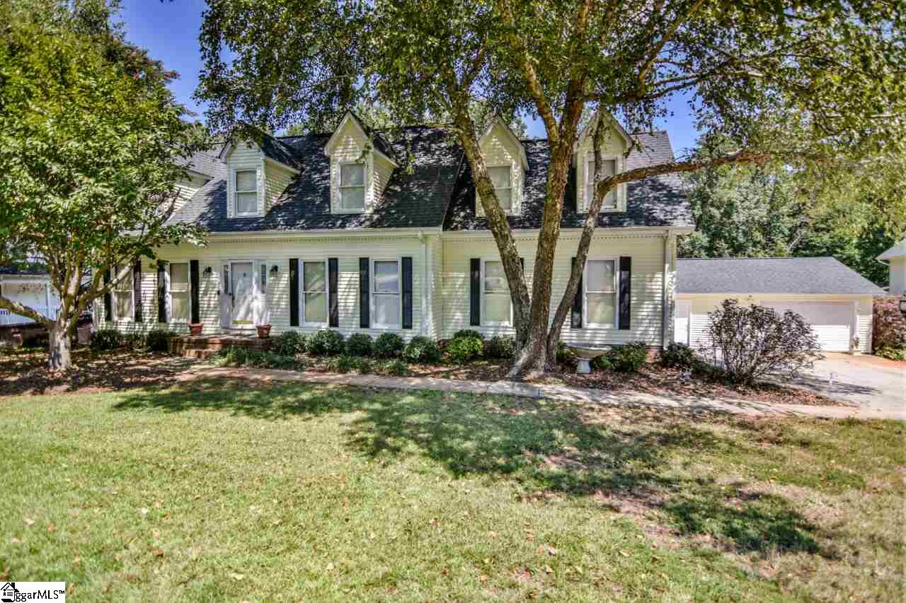 308 Quail Run Circle Fountain Inn, SC 29644 - Photo 2 of 33 Gallery Image 2