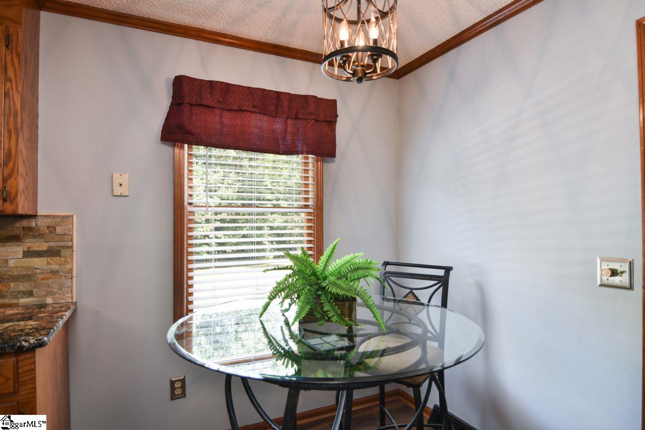 308 Quail Run Circle Fountain Inn, SC 29644 - Photo 12 of 33 Gallery Image 12