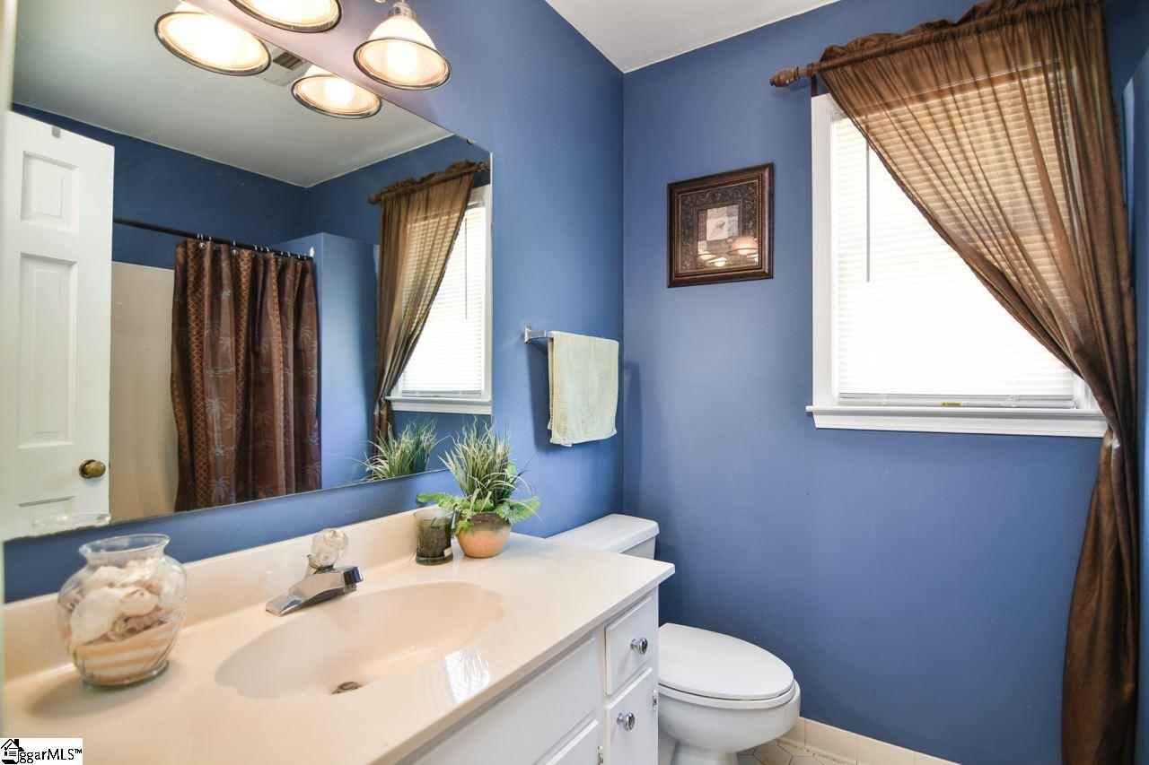 308 Quail Run Circle Fountain Inn, SC 29644 - Photo 17 of 33 Gallery Image 17