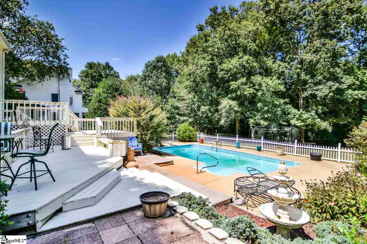 308 Quail Run Circle Fountain Inn, SC 29644 - Photo 25 of 33 Gallery Image 25