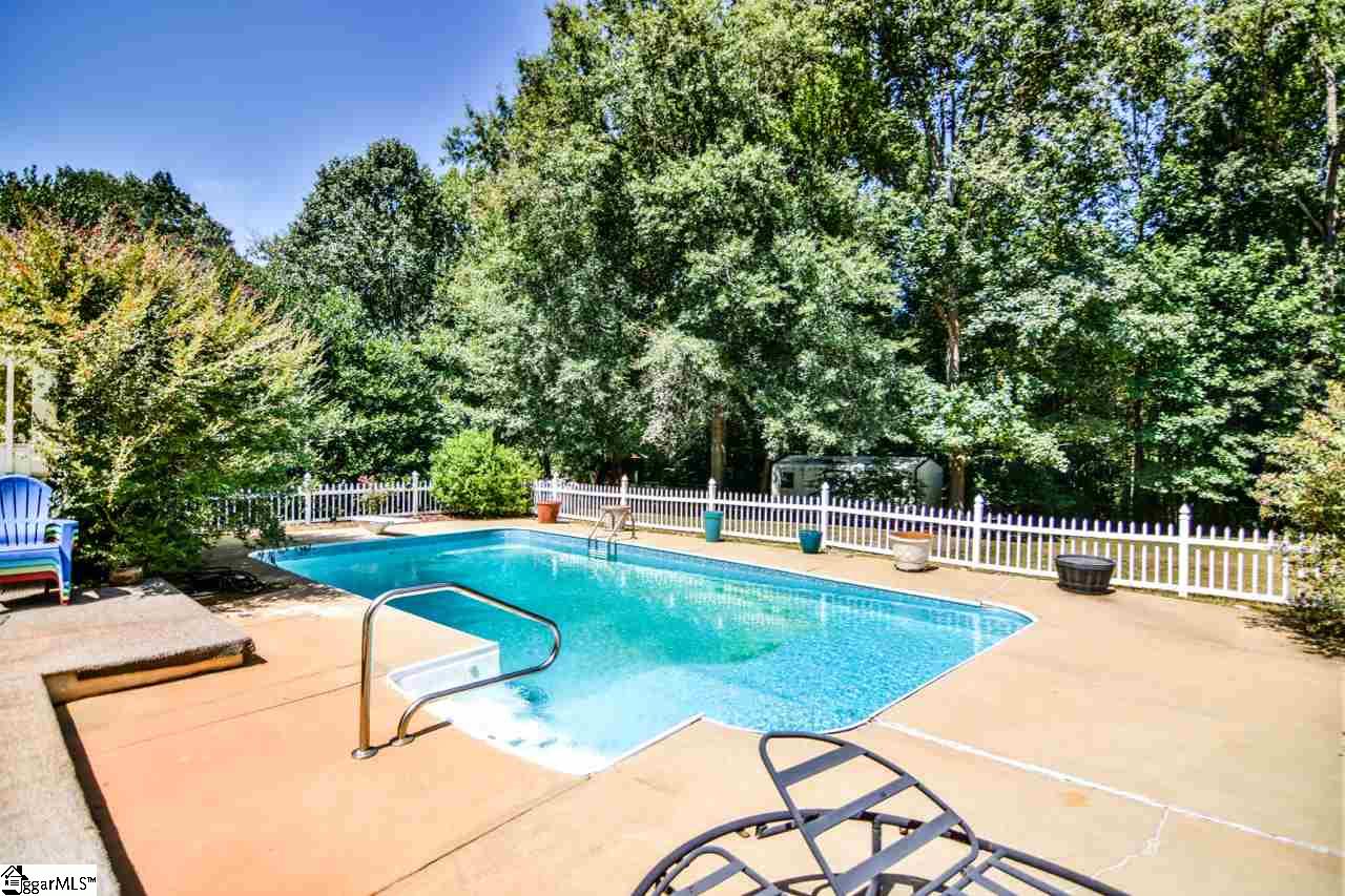 308 Quail Run Circle Fountain Inn, SC 29644 - Photo 26 of 33 Gallery Image 26