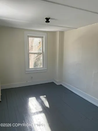 $2,400 | 838 Hallet Road, East Stroudsburg, PA 18301