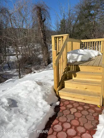 $2,400 | 838 Hallet Road, East Stroudsburg, PA 18301