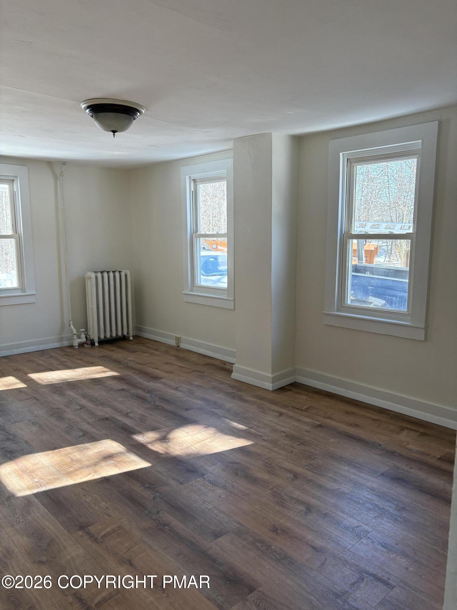 838 Hallet Road East Stroudsburg, PA 18301 - Photo 4 of 30 IMG_4612