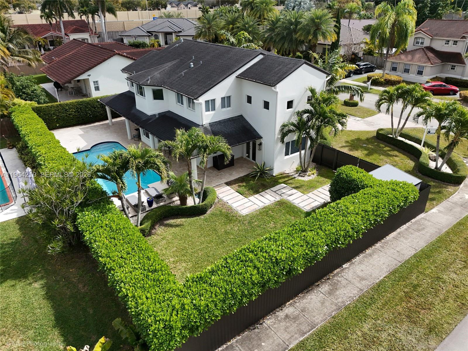 11983 Southwest 99th Street Miami, FL 33186 - Photo 30 of 39