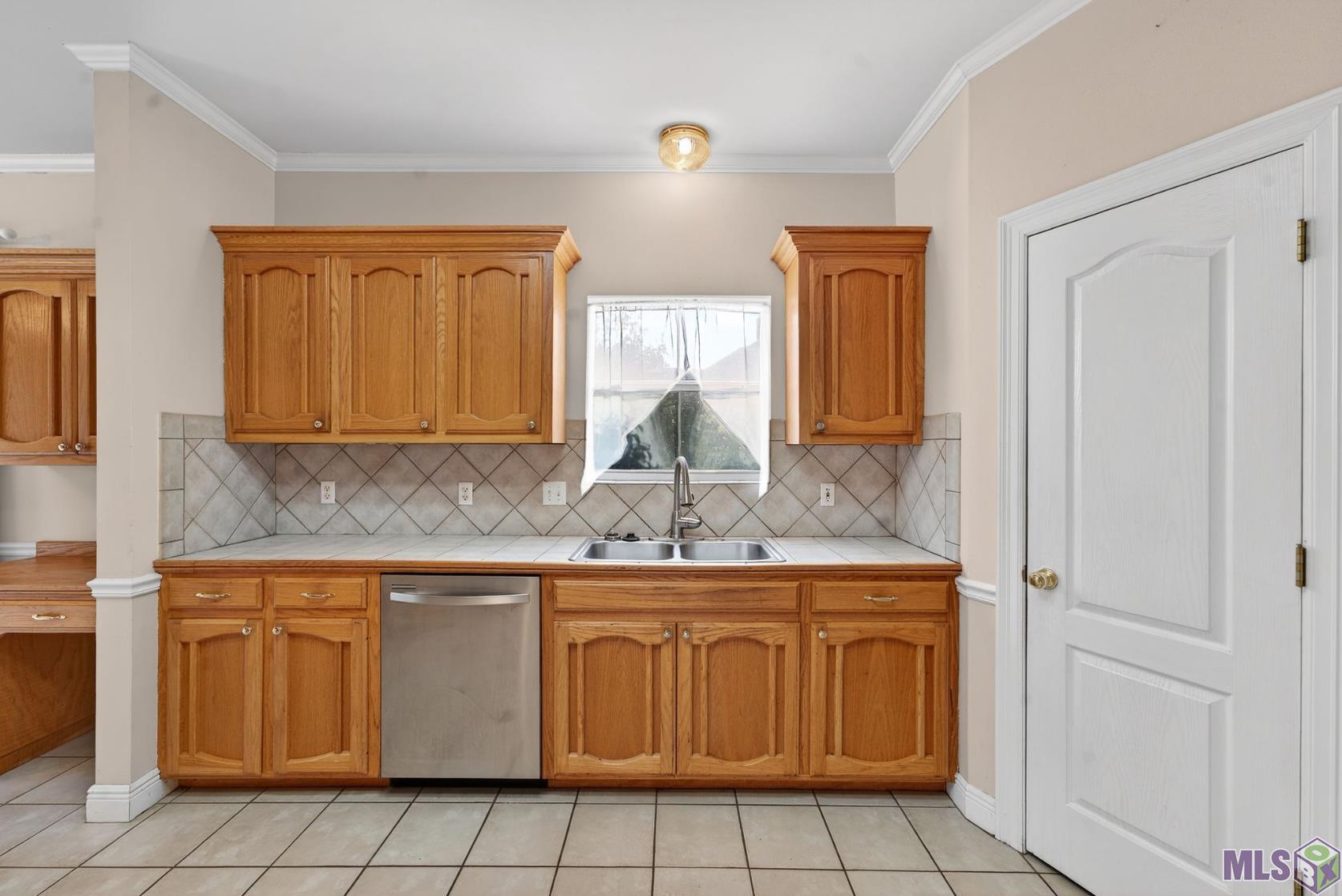 8589 R Dawes Drive Denham Springs, LA 70706 - Photo 12 of 32