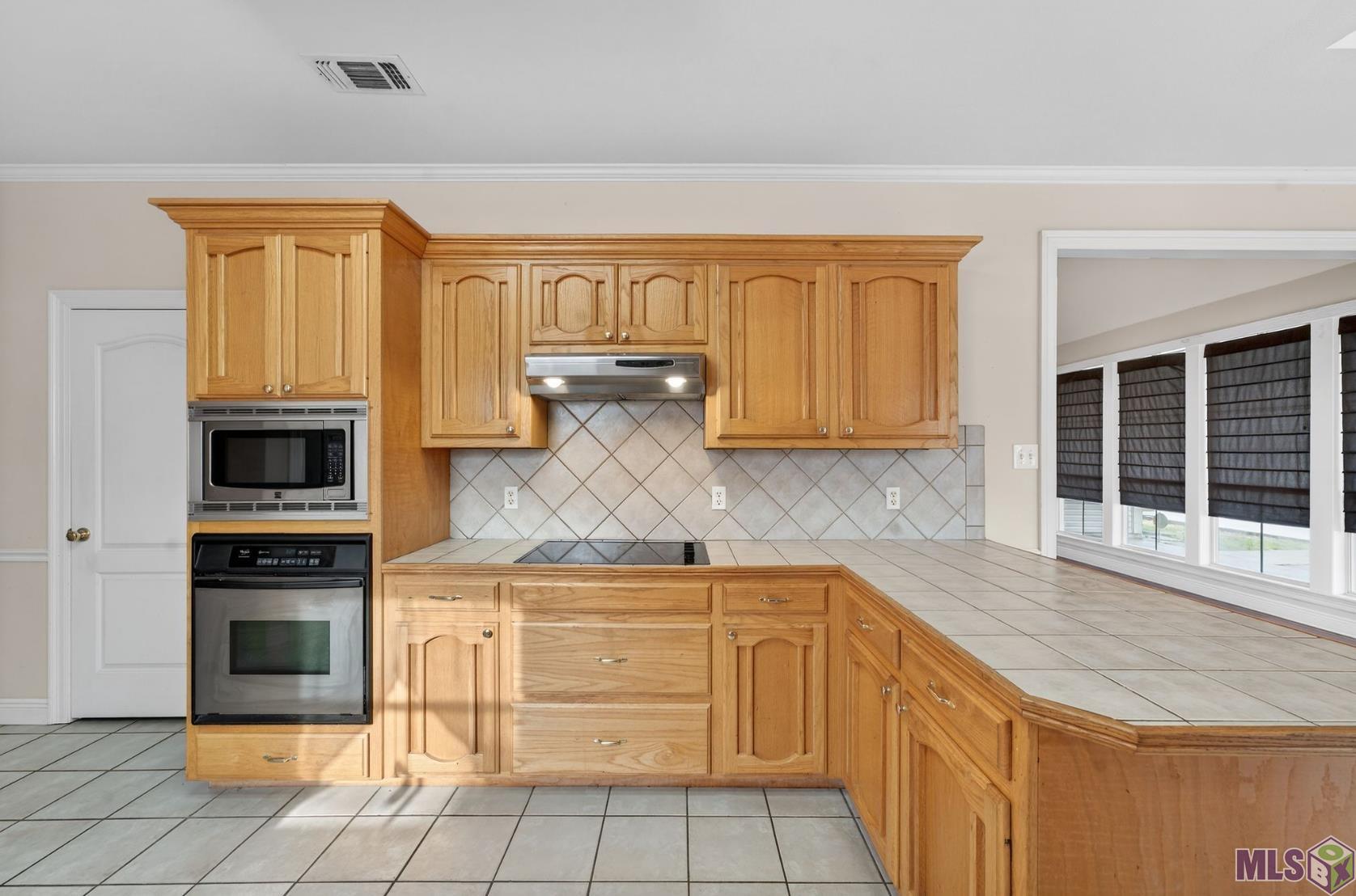 8589 R Dawes Drive Denham Springs, LA 70706 - Photo 13 of 32