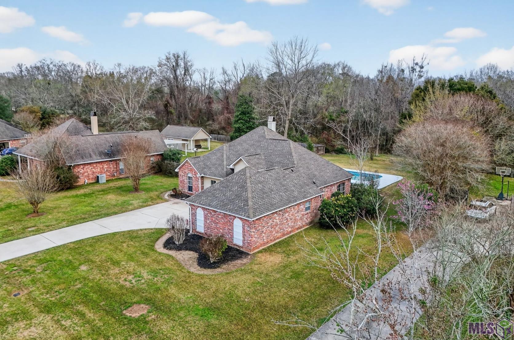 8589 R Dawes Drive Denham Springs, LA 70706 - Photo 31 of 32