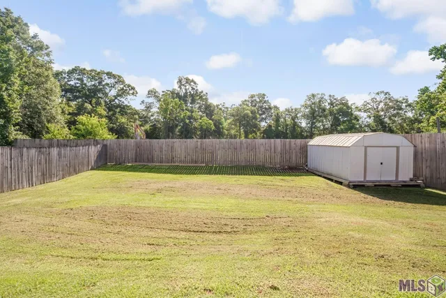 $235,000 | 27160 Woods Edge Lane, Walker, LA 70785