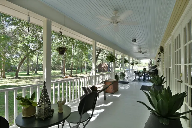 $950,000 | 1263 Weishuhn Road, New Ulm, TX 78950