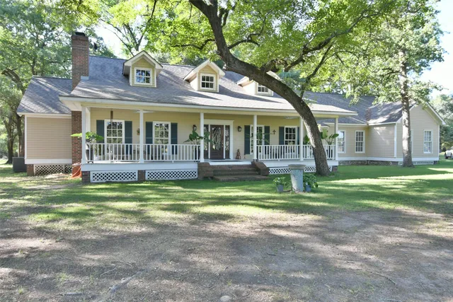 $950,000 | 1263 Weishuhn Road, New Ulm, TX 78950