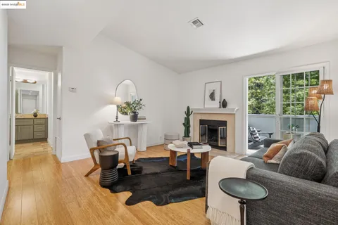 $500,000 | 480 Canyon Oaks Drive, Unit G, Oakland, CA 94605