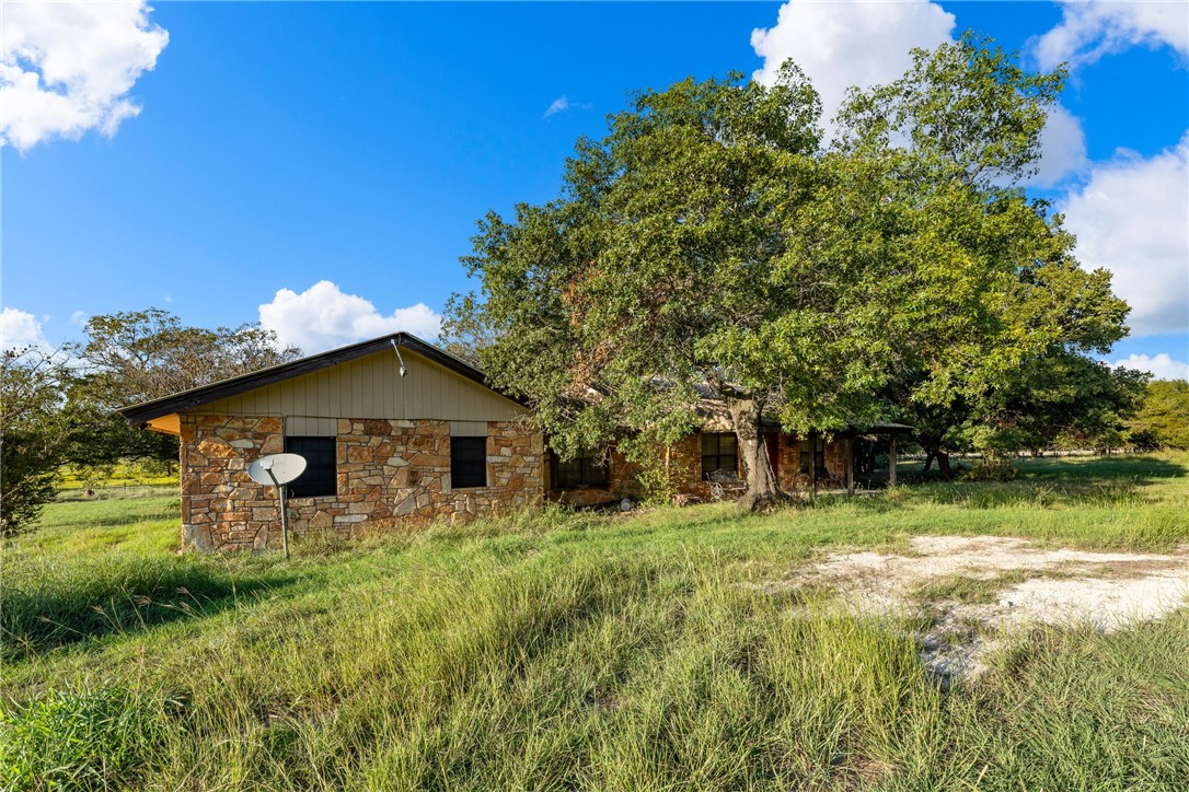 871 Fm 575 Comanche, TX 76442 - Photo 40 of 70