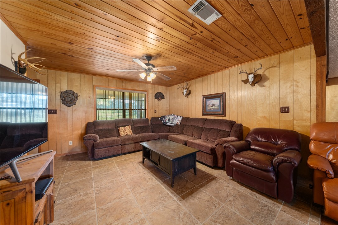 871 Fm 575 Comanche, TX 76442 - Photo 44 of 70