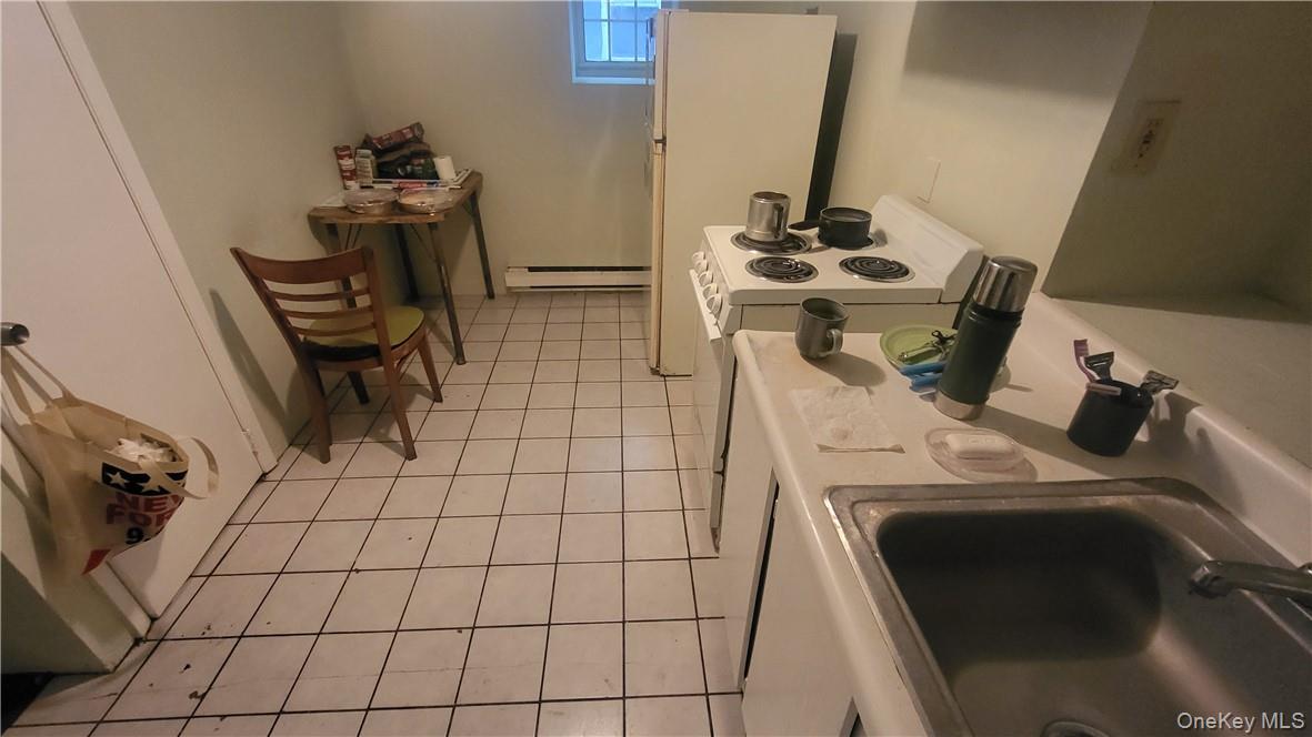67 Academy Street Poughkeepsie, NY 12601 - Photo 23 of 28