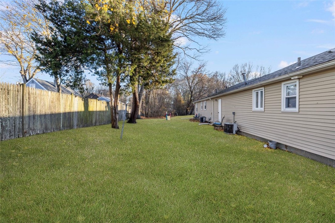 107 Keystone Drive, Unit 116 Warwick, RI 02889 - Photo 17 of 26