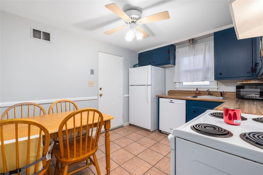 107 Keystone Drive, Unit 116 Warwick, RI 02889 - Photo 9 of 26