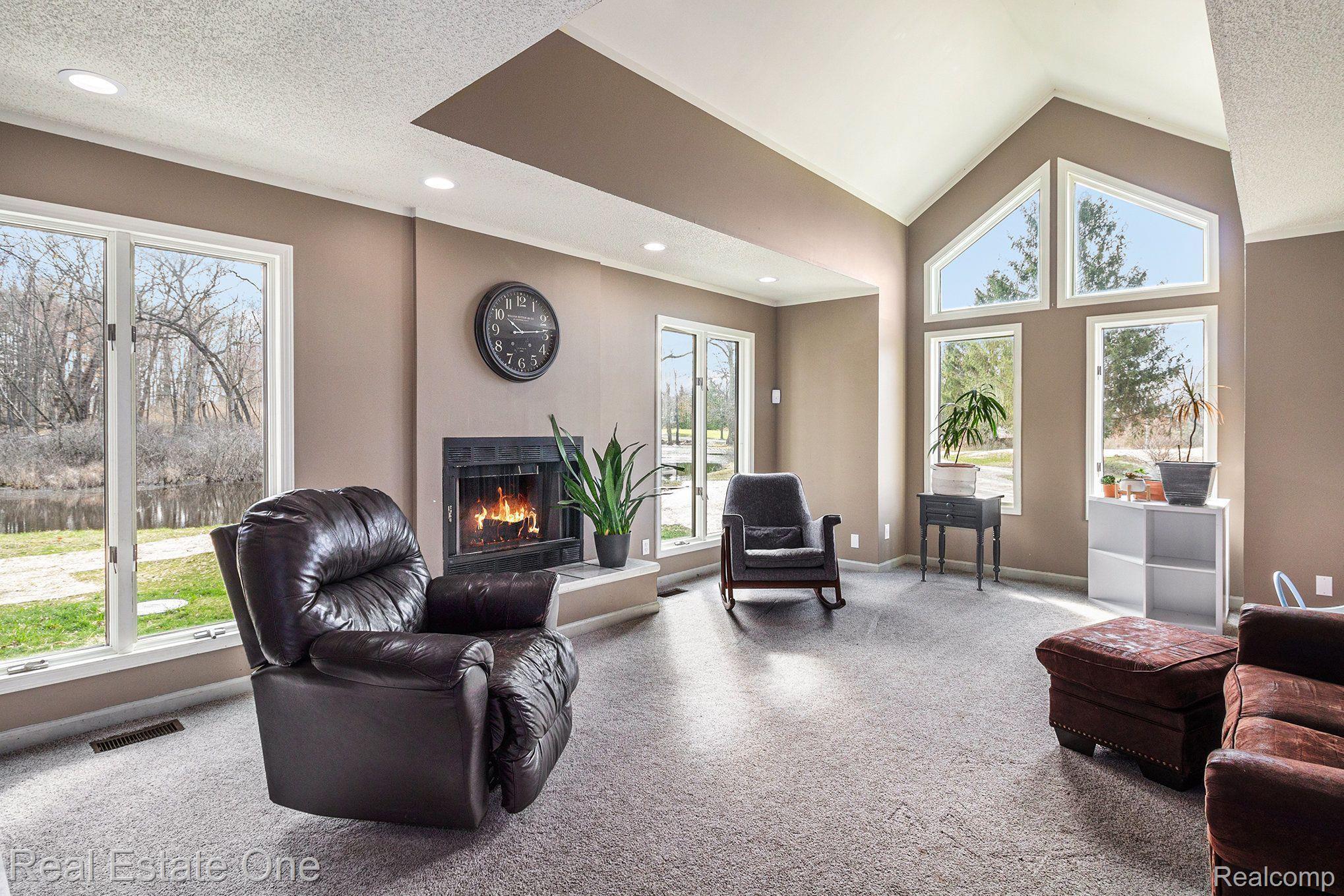 8155 Sheraton Park Road Fenton, MI 48430 - Photo 15 of 37
