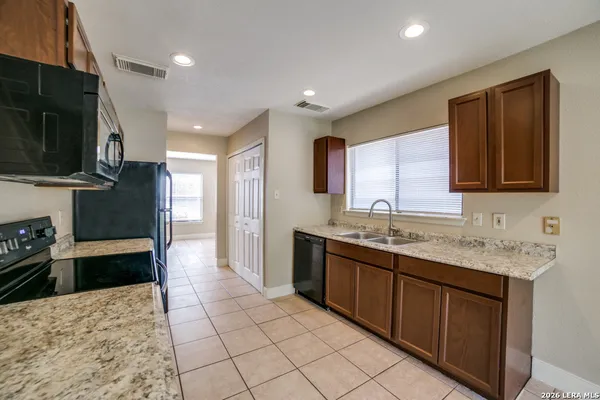 $1,845 | 7739 Alverstone Way, San Antonio, TX 78250